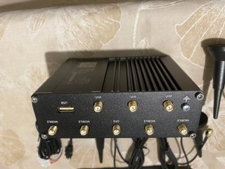 Router TeltonikaRUTC50 5Gnuevo en su caja original