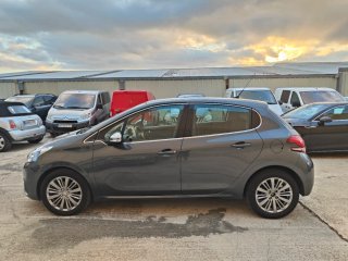 Peugeot 208 2018