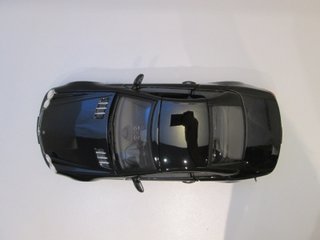 1/18 Mercedes SL500 (R230) 2001 Motormax MODIFICAD