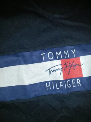 Conjunto Tommy Hilfiger Azul y Blanco
