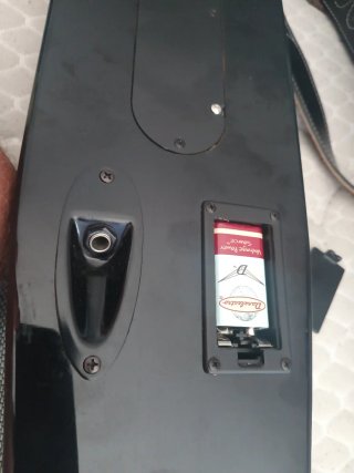 Contrabajo Eléctrico