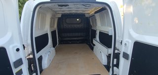 Nissan NV200 2016
