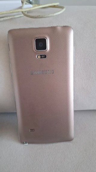 Samsung Galaxy Note 4 Caja y Cargador