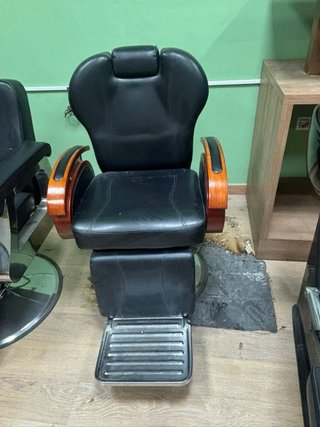Sillas de barbería + lavacabezas profesional