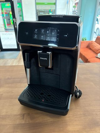 Cafetera Philips Serie 2200
