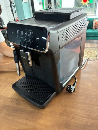 Cafetera Philips Serie 2200