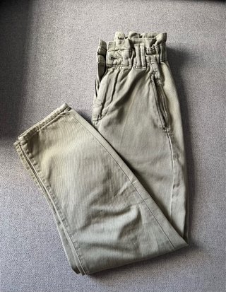 Pantalón vaquero Zara verde Talla 34
