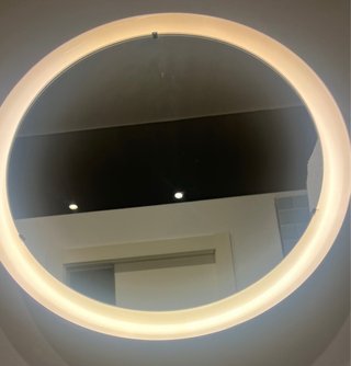 Specchio rotondo da bagno Ikea. Metallo colore bianco