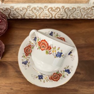 Taza y plato porcelana Royal Kent