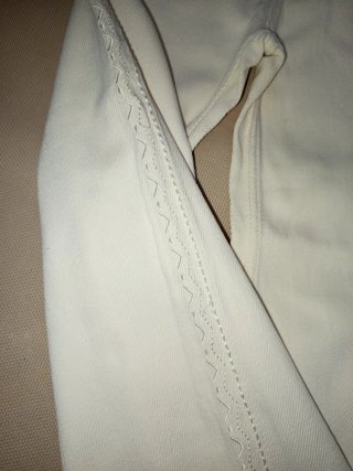 Pantalón Zara Niña T8 Recto Bordado