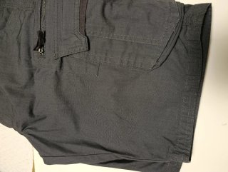 Pantalón corto cargo hombre
