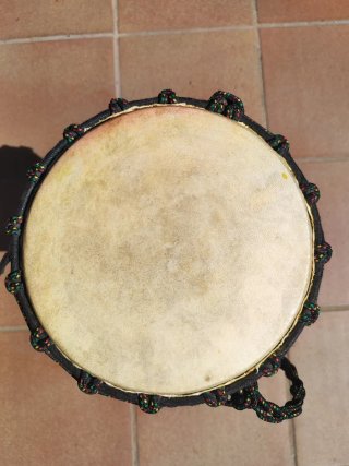 Tambor africano Djembe de madera