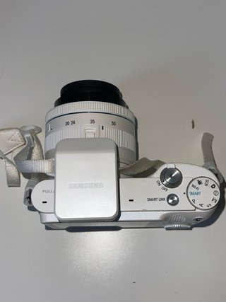 Cámara Samsung NX1000 Blanca