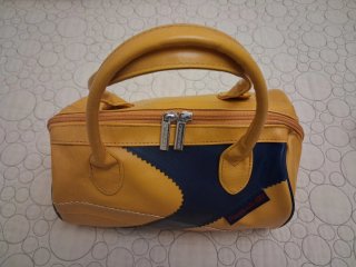 Bolso Reebok Piel Genuina Amarillo y Azul