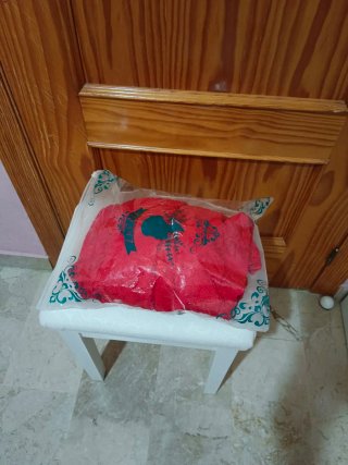 Vestido rojo encaje sin estrenar