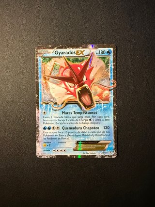 Carta Pokémon Gyarados EX shiny