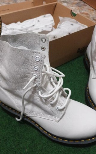 Stivaletti Dr. Martens 125€