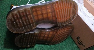 Stivaletti Dr. Martens 125€