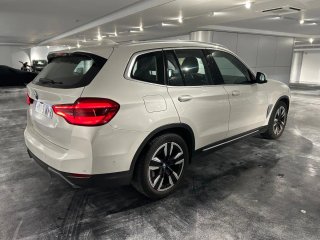 BMW iX3 2021