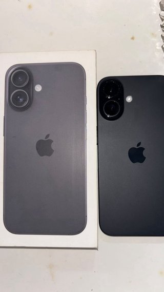 iPhone 16 Negro/Gris