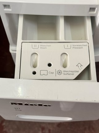 LAVADORA MIELE DE CARGA FRONTAL 8 KILOS