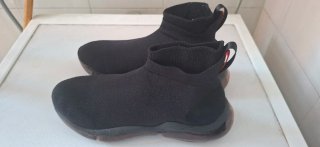 Zapato calcetin Zara talla 44 en buen estado.