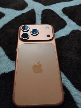 iPhone 17 Pro 2026 l/Naranja
