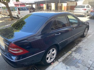 Mercedes-Benz Clase C 2003