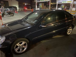 Mercedes-Benz Clase C 2003