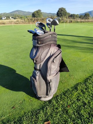 Set de palos de golf Dunlop Theory + 2 bolsas golf