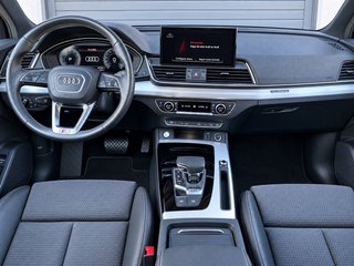 Audi Q5 black line