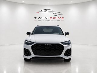 Audi Q5 black line