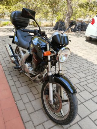 Honda CBF 250cc Naked Negra - Alicante