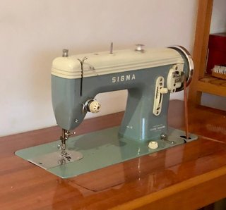 Máquina de coser SIGMA vintage