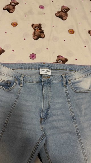 Pantalón vaquero flare azul
