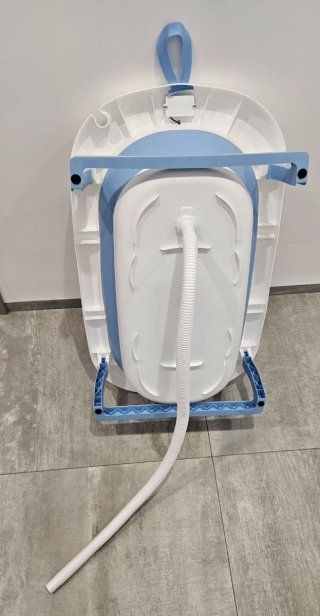 Vaschetta da bagno pieghevole con supporto