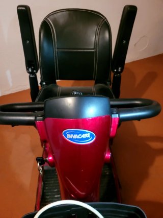 Scooter de movilidad reducida Marca Invacare ,Leo