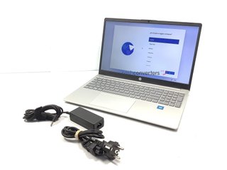 pc portatil hp 15-fd0302ns