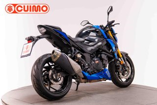 SUZUKI GSX S 750