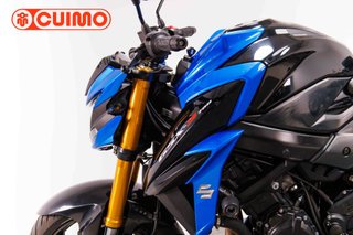 SUZUKI GSX S 750