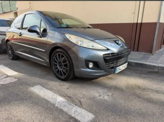 Peugeot 207 2011