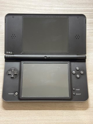 Nintendo DSi XL Negra