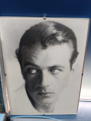 6 vhs, Películas de GARY COOPER + foto del actor enmarcada