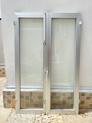 Ventanas de cristal con marco de aluminio