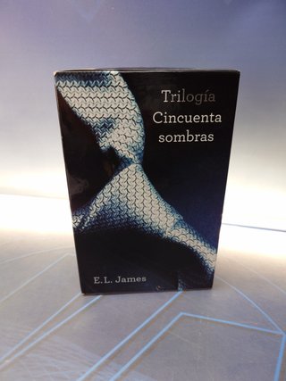 Trilogía Cincuenta Sombras. Las 3 novelas en estuche.