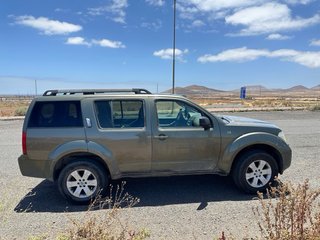 Nissan Pathfinder 2005