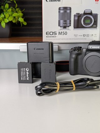 IMPECABLE - Canon M50 - CUERPO