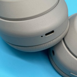 - Sony WH1000XM4 auriculares inalámbricos