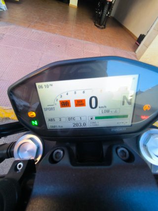 Ducati Monster 821 Negra