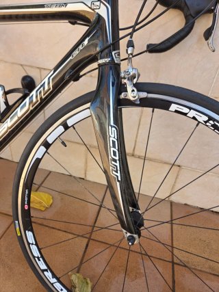 Bicicleta Scott CR1 Carbono 2016